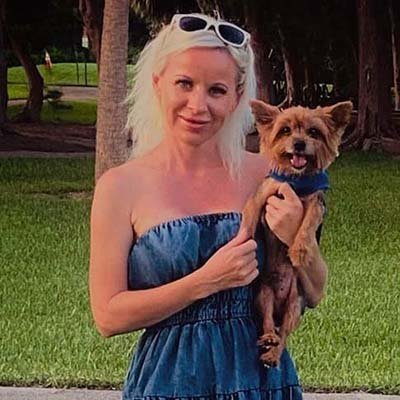 daily-dog-walker-in-deerfield-beach-fl daily dog walker in Deerfield Beach FL