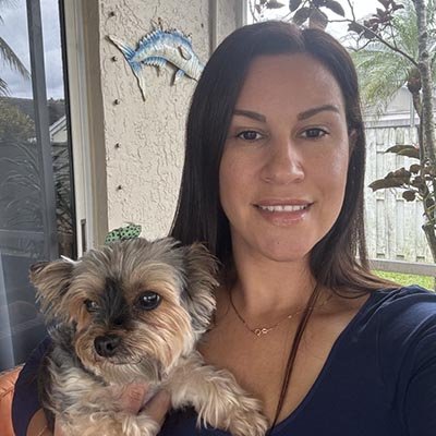 Cat sitter in Parkland FL